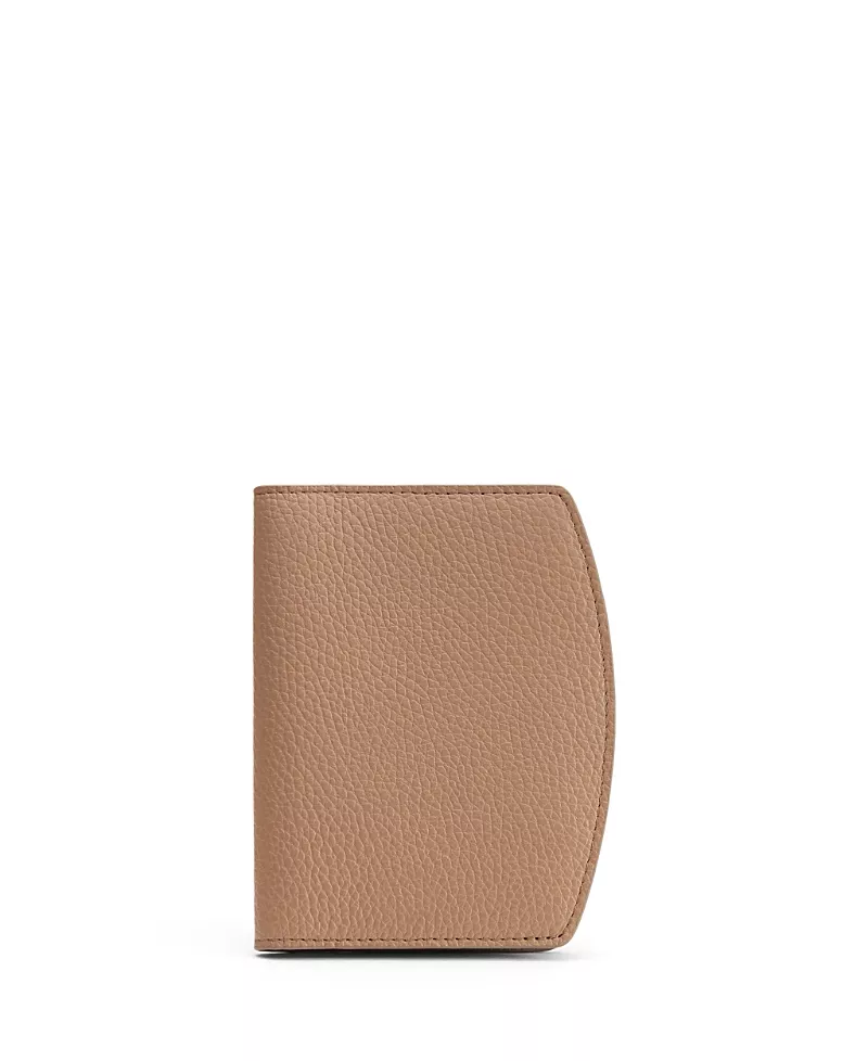 Cuyana Passport Cover