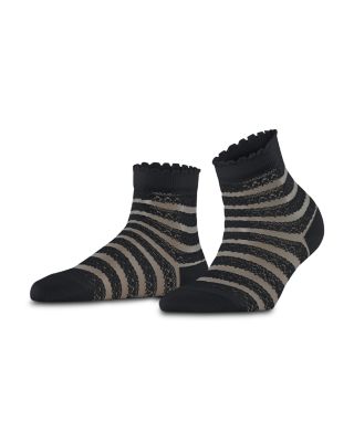 Border Lace Short Socks