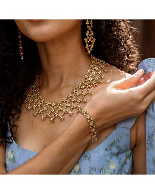 Jasmine Shell Pearl Bracelet