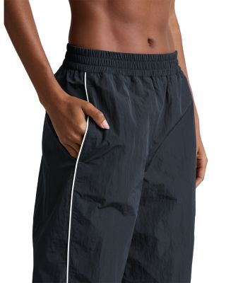 Limitless Mid Rise Barrel Leg Pants