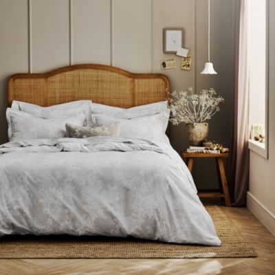 Beatrice Bedding Collection