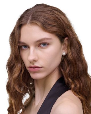 The Heart Pav&eacute; Earrings