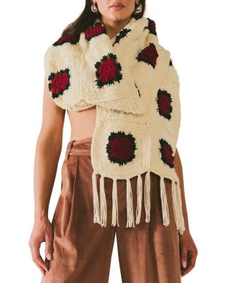  Round Top Rose Scarf