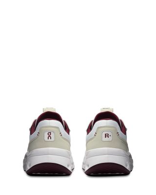 Men's The Roger Wildcard Running Sneakers