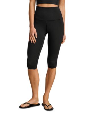 Revive Capri Leggings