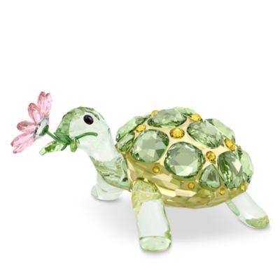 Idyllia Collection Tortoise and Daisy Crystal Figurine