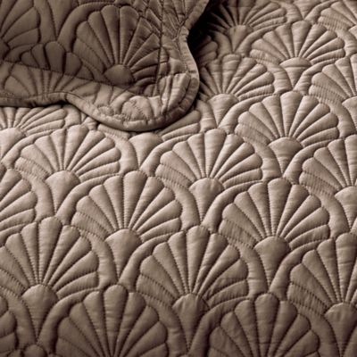 Deco Shell Quilt Set