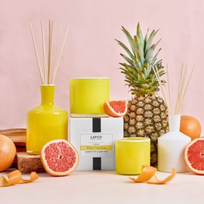 White Grapefruit Signature Candle, 15.5 oz.