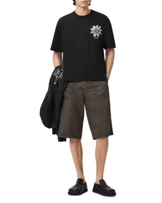 Petals Graphic Crewneck T-Shirt