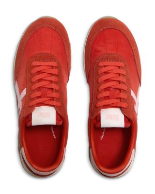 Women's RETRO-Q FF Running Sneakers