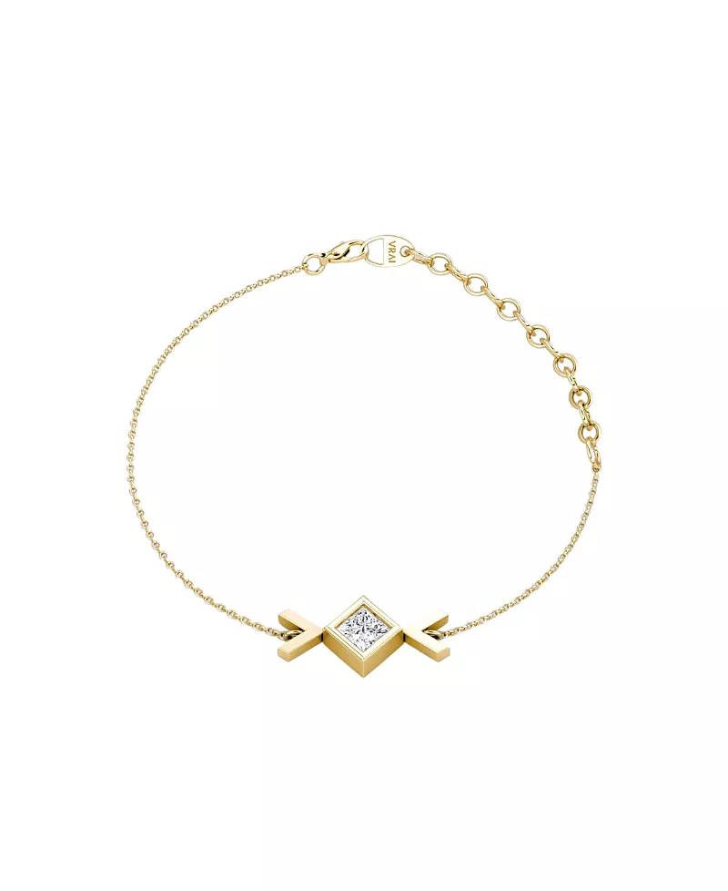 Vrai Arrow Bracelet in 14K Gold, 0.25ctw Princess Lab Grown Diamond