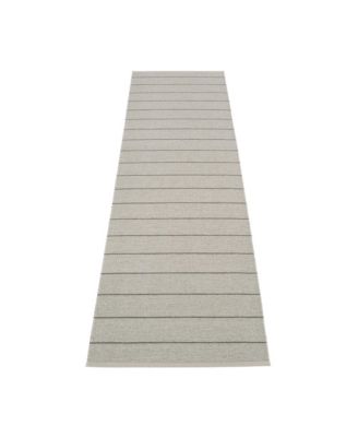  Carl Rug, 27" X 105"