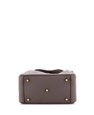 26 Lindy Bag Clemence