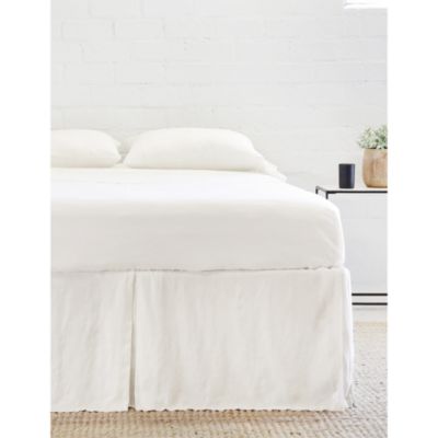 Pleated Linen Bedskirt