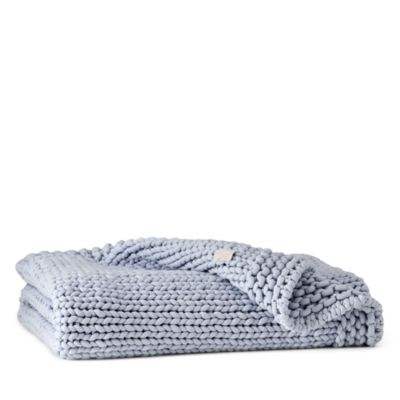 SuperLoop Throw Blanket