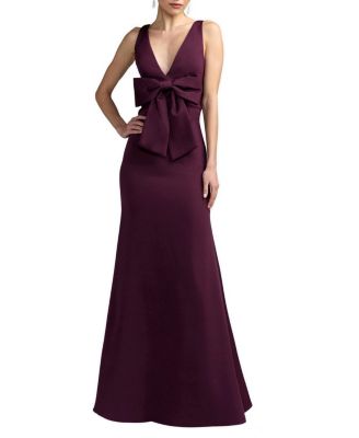 Crepe Sleeveless V Neck Column Dress With Bow