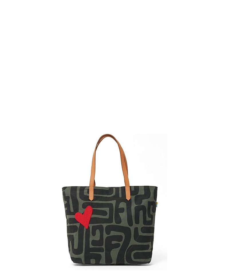 Ubuntu Life Safari Kuba with Beaded Heart Go To Tote