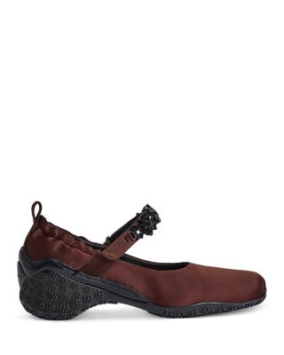 Women's Satin Ballet Runner Flats
