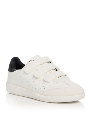 Women's Momentum Sneakers