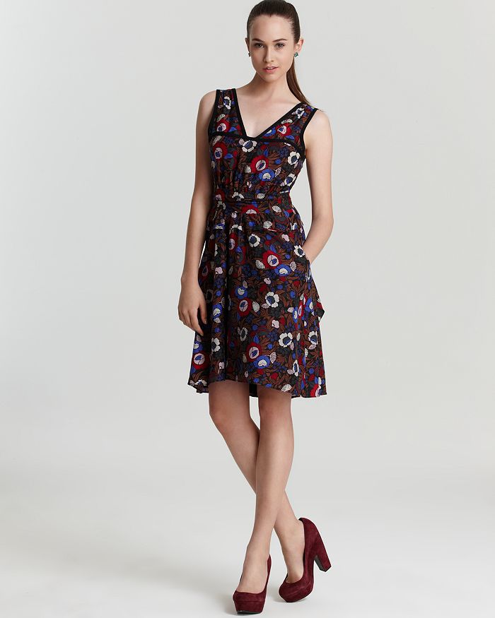 Marc jacobs shop sleeveless dresses