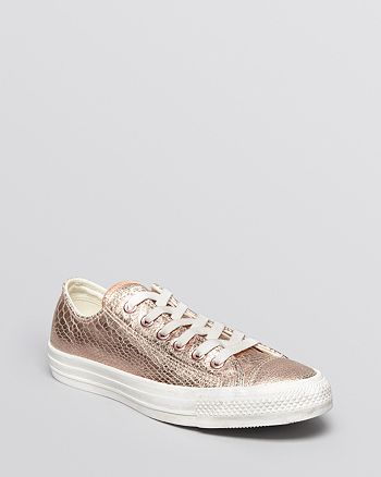 Converse - Lace Up Sneakers - Chuck Taylor All Star