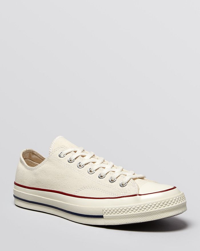 Converse Chuck 70 Classic Low Top Sneakers In Parchment