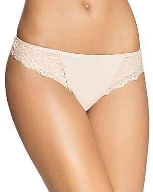 Simone Perele Caresse Lace-Side Cheeky Tanga Simone Perele Caresse Lace-Side Cheeky Tanga