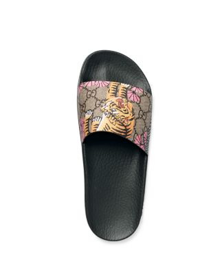 サンダル Gucci Pursuit Pool Slides Gucci Pursuit 72 Pool Slides Slip-on Black Summer Sandals