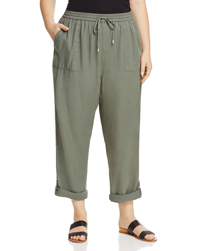 Curvy sales crop pants