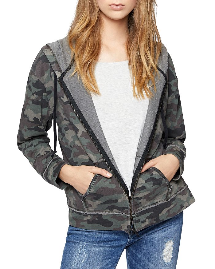Sanctuary camo hotsell sweatshirt