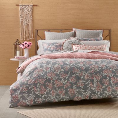 Luxury Bedding: Bedding Sets & Comforter Sets - Bloomingdale's