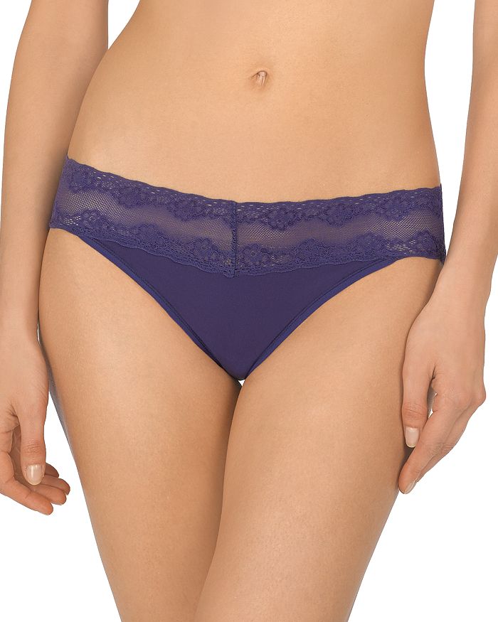 Natori Bliss Perfection One Size Thong in Rainy