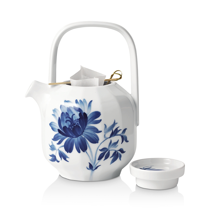 Royal Copenhagen Blomst Tree Peony Teapot In Two-tone