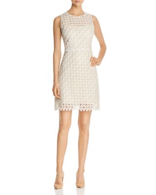 green emerald velvet dress Sleeveless Pearl Embroidered Sheath 2 / Creme