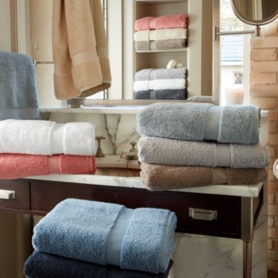 Lotus Bath Collection