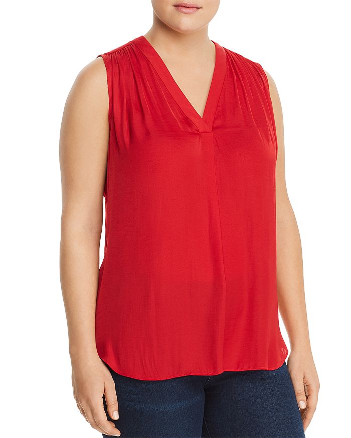 VINCE CAMUTO PLUS SHIRRED SLEEVELESS TOP,9299145