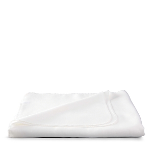 Matouk Calypso Tablecloth, 70 Round In White