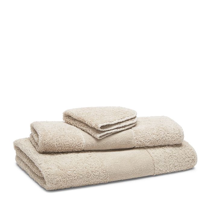 Abyss Super Line Towels In Linen Beige
