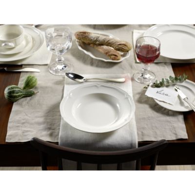Manoir 18-Piece Dinnerware Set  