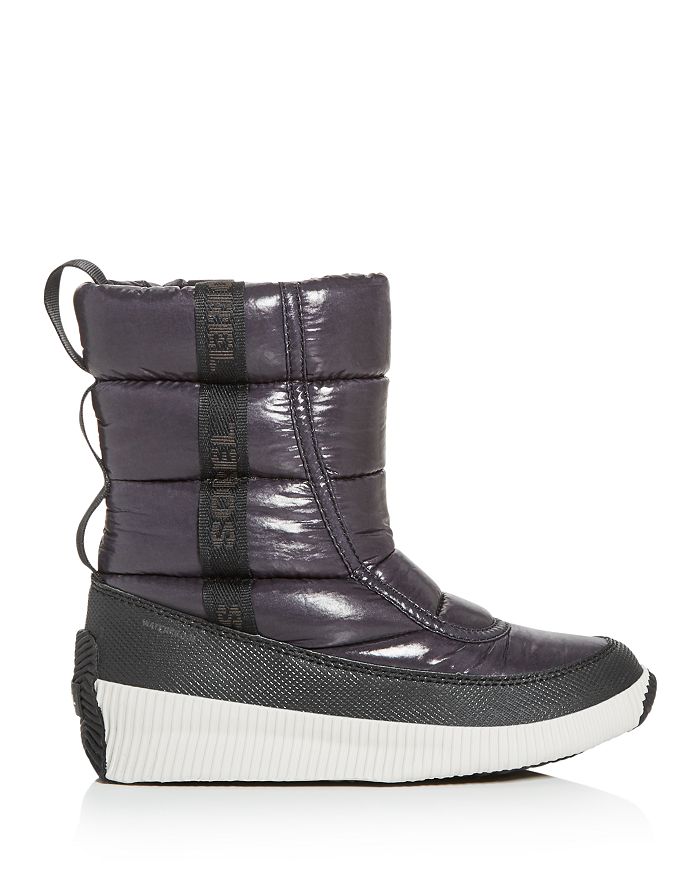 sorel mid puffy boot