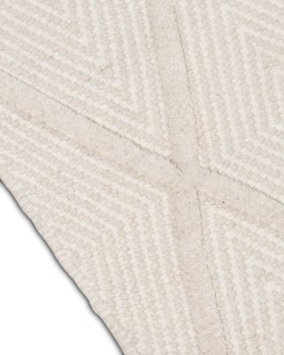 Langdon LGD-3 Area Rug, 7'6" x 9'6"