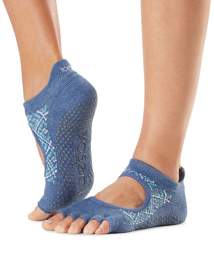 Toesox Bellarina Toeless Grip Barre Socks In Light Blue