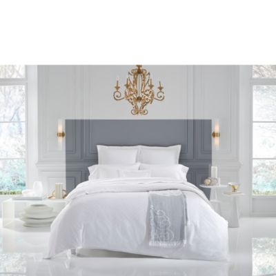 Quatrefoil Giza 45 Bedding Collection