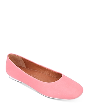 Gentle Souls By Kenneth Cole Women's Eugene Travel Ballet Flats In Bright Pink Suede