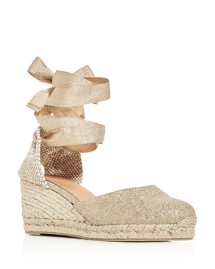 Castaã±er Castaner Carina Lurex Wedge Espadrilles In Oro Claro