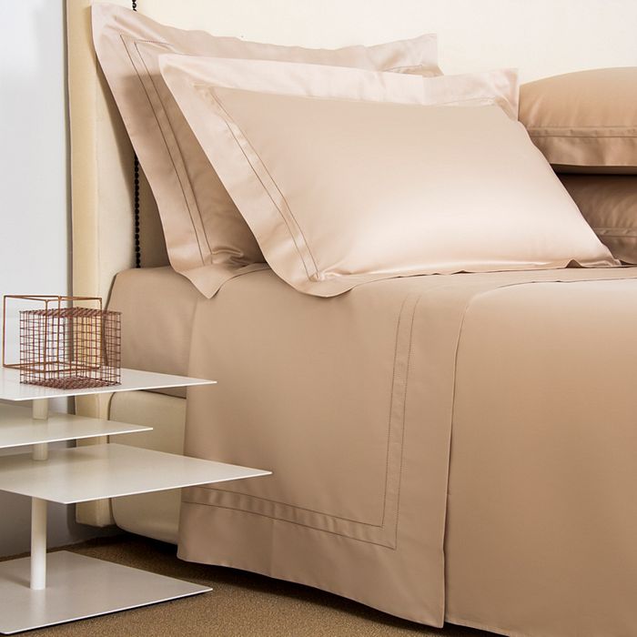 Frette Essentials Doppio Ajour Queen Duvet Cover In Milk