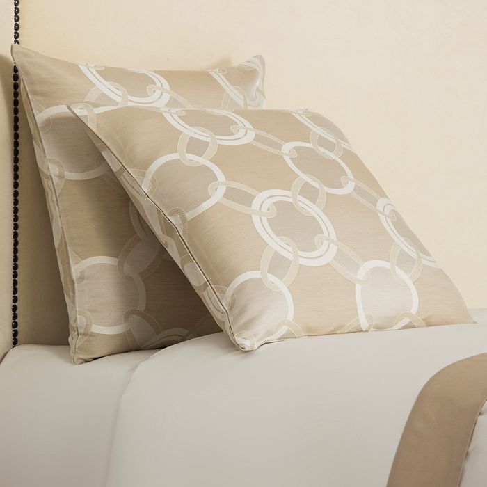 Frette Lux Chains Decorative Pillow, 20 X 20 In Beige/ivory