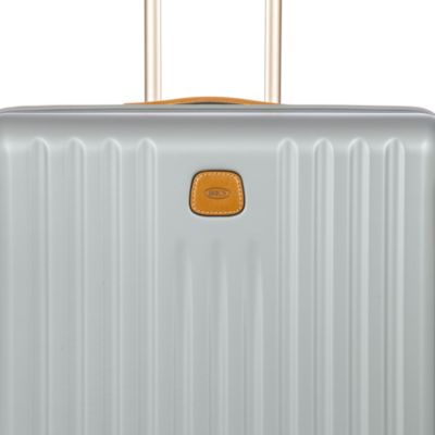 Capri 2.0 30" Expandable Spinner Suitcase
