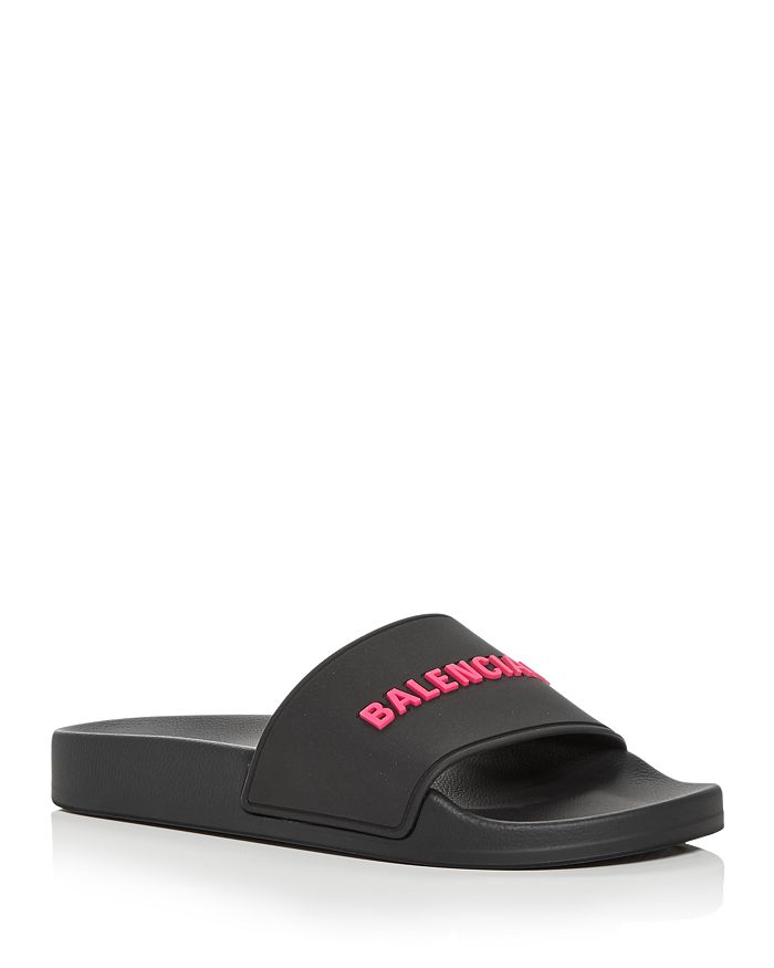 Balenciaga Smooth Rubber Logo Pool Sliders In Black/fuschia
