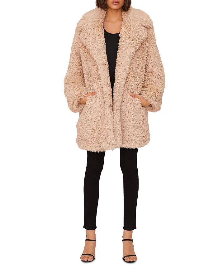 Shaci fur top